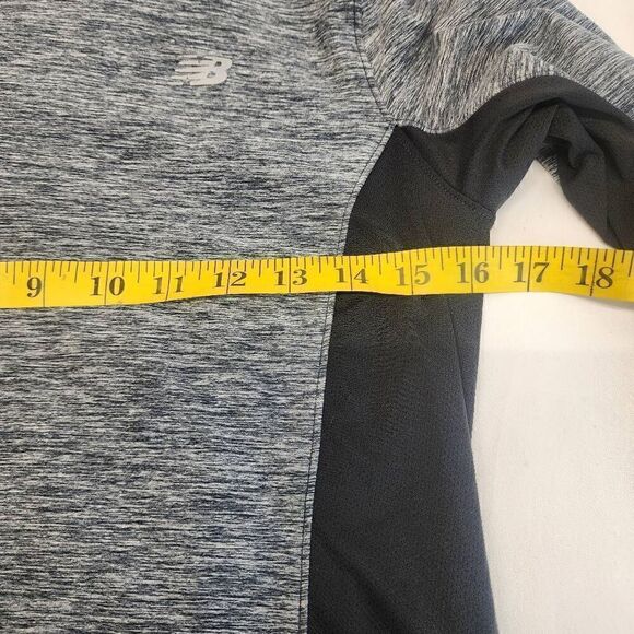 New Balance NBDri Tech Hoodie Womens Running Active Size Small Grey J6 - Picture 6 of 9